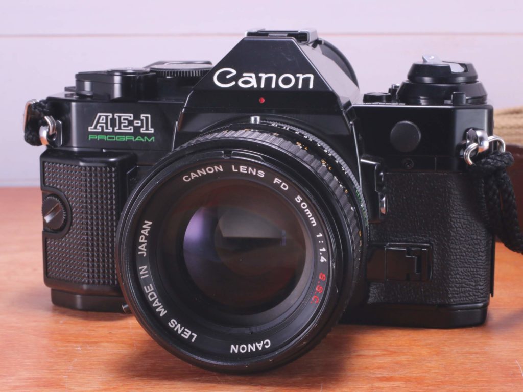 Canon AE-1 フィルム一眼レフ の使い方 | Totte Me Camera